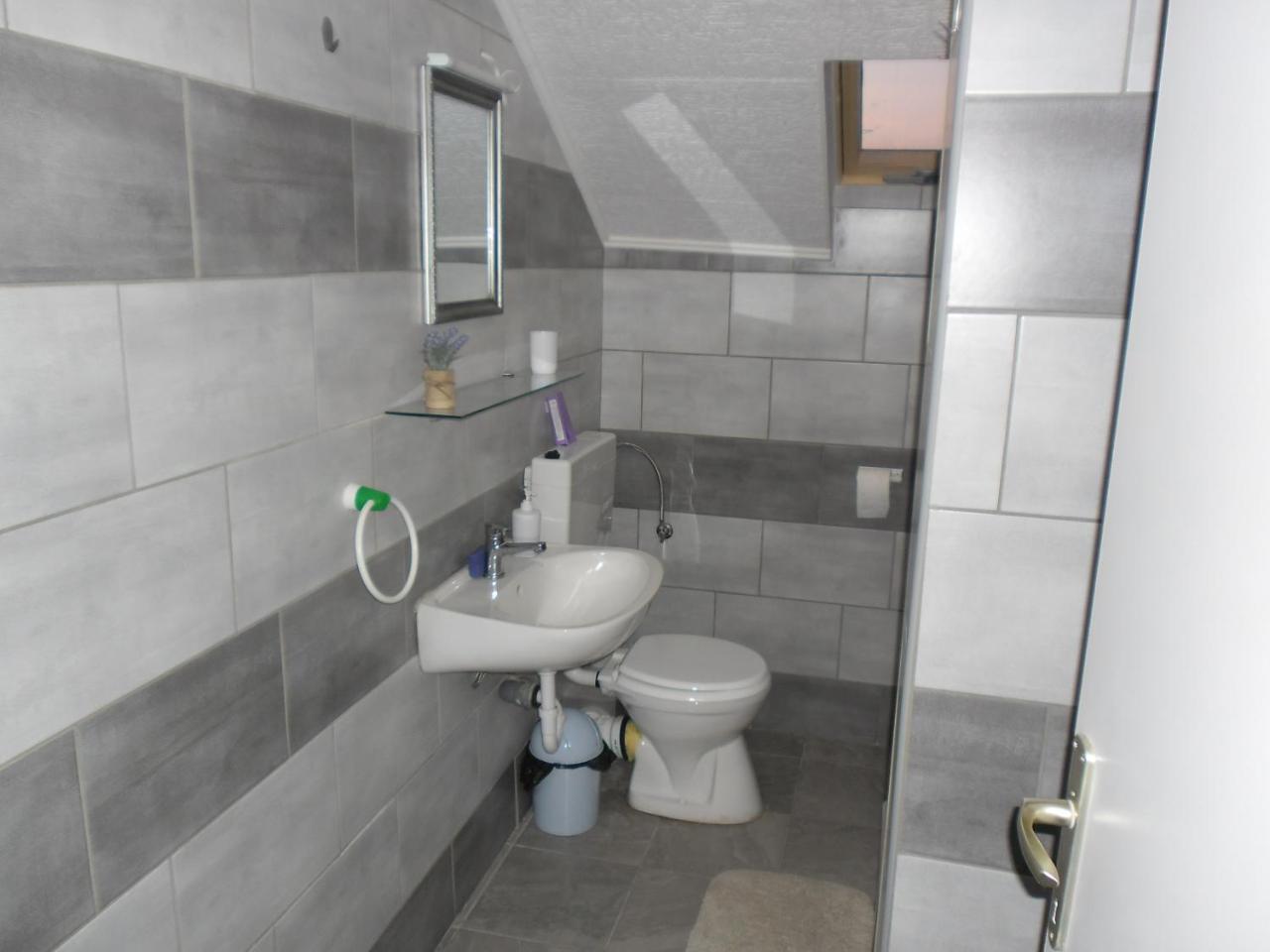 Rooms Mila Rezovac Exterior photo